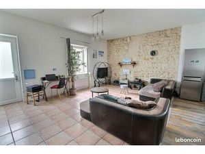 Maison de village Mortagne sur Gironde