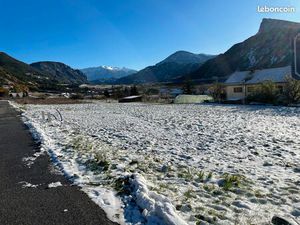 Villa t4 terrain 600 m² remollon