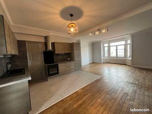 Location T2 Saint Quentin hyper centre