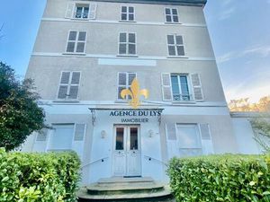 Immeuble 10 pièces 272 m²