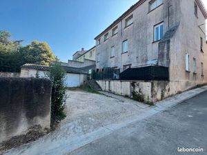 Immeuble 365 m² Condom