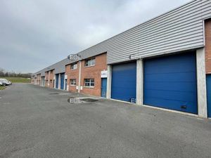 Local d'activités à louer