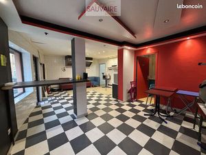 Local commercial 53 m² Saint-Hippolyte