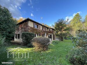 Maison 6 pièces 176 m²