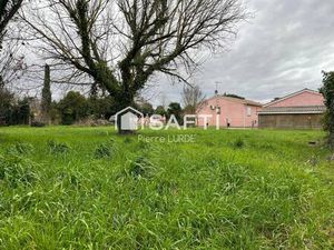 Terrain constructible viabilisé à vendre