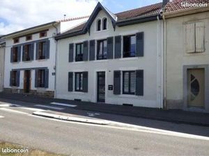 Superbe Maison Entièrement Rénovée avec Potentiel Locatif à Lunéville