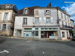 Immeuble 333 m² Excideuil