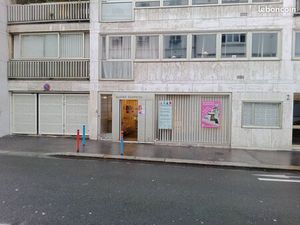 Emplacement de parking - rue Jules Chaplain