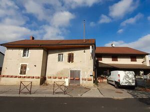 Vends maison centre village