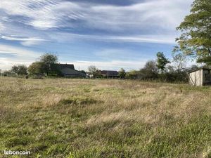 Terrain 987 m² Avermes