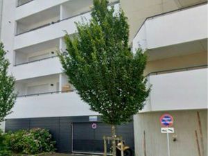 Lumineux studio 5 eme étage hyper centre