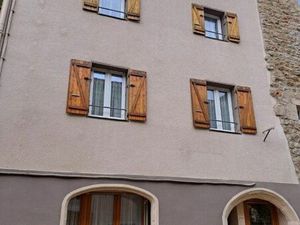 Immeuble de 4 appartements - St Laurent les Bains 07590