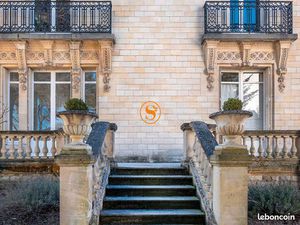 Local 10 m² CHANTILLY