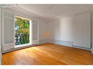 Local 18 m² CHANTILLY