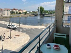 Vente T4 lumineux avec balcon vue sur le Cher