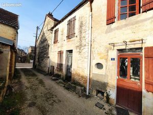 Maison ancienne en pierre