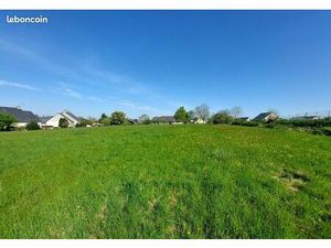 Terrain 64 m² ST CYR LE GRAVELAIS