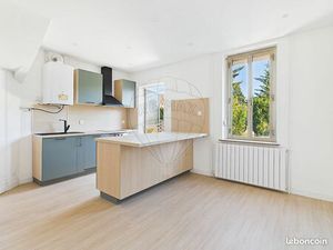 Maison 3 pièces 75 m²
