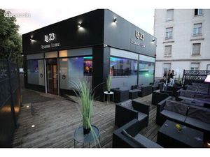 Restaurant Lounge 370m2 et 80 m2 terrasse vente direct ou lacation gerance propriétaire