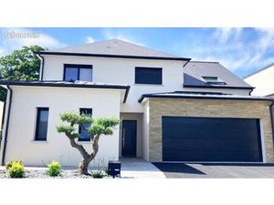 Terrain 126 m² ARGENTRE DU PLESSIS