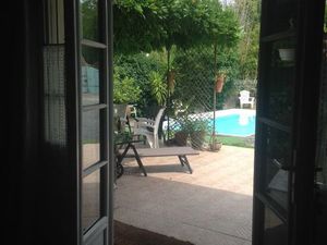 Maison centre-ville Orthez (64)  au calme  terrasse/pergola ombragée/piscine enterrée  Sud