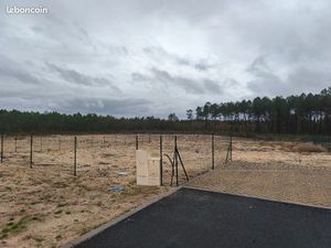 Terrain 833 m² Gourbera