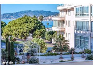 Cannes Palm Beach - Appartement avec terrasse et aperçu mer