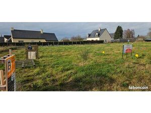 Terrain disponible + maison à construire