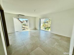 Vends F3 lumineux 76 9