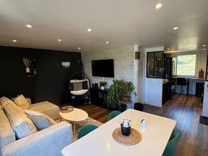 Appartement T4 74m2 avec Parking  Petit balcon  Cave et Garage