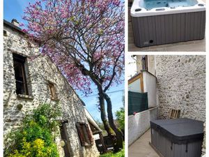 Maison en pierre meuliére avec grand garage