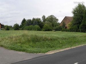 Vends beau Terrain à batir à Durstel