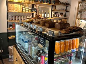 À VENDRE – Fonds de commerce Café / Bar à Jus – Quartier du Panier  Marseille