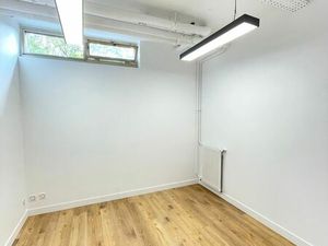 Bureau 9m² Métro Mairie de Montreuil  contrat souple sans engagement