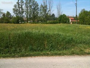 Terrain 632 m² Leguevin