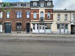 Superbe Immeuble de rapport 5 appartements et 4 garages