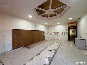 Local commercial 400 m² LE NEUBOURG