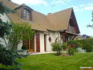 Vend maison d'architecte 134 m2 quartier proche bords de Loire Chateauneuf sur Loire