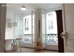 Studio calme et très lumineux dans petite copropriété