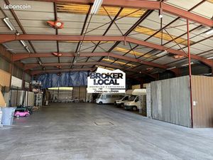 Local 1930 m² Ville-la-Grand