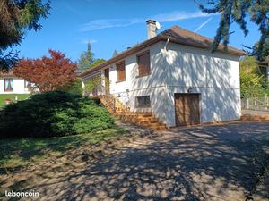 Maison. 4 pièces. 180m²