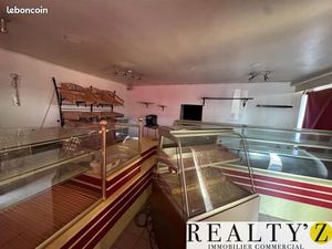 Local commercial 230 m²