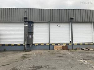 Local d'activité 190 m²