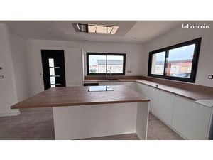 Maison 127 M2 - ESTILLAC