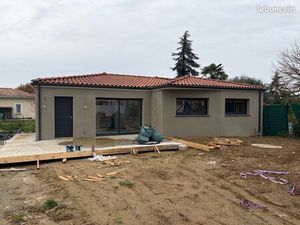 Maison T5 plain pied neuve 108 4m2 plus garage