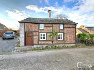 Meublé de vacances de 2 ch. avec jardin à Han/Lesse