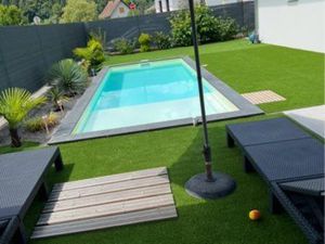 Maison neuve avec piscine