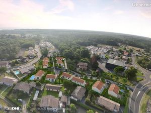 Terrain 595 m² Parentis En Born