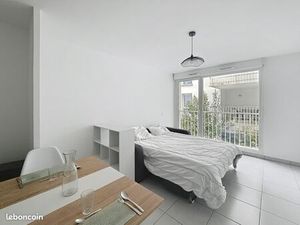 Studio 1 pièce 26 m2 + parking