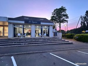 Bail commercial restaurant gif sur Yvette